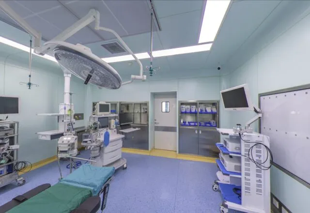 Projet de salle d'opération et de portes hospitalières du 5e hôpital de Wuhan
