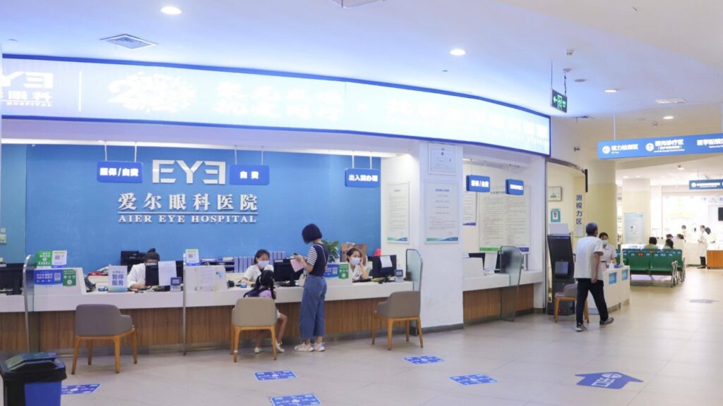 Shenzhen Aier Eye Hospital Headquarters Project | Medical Doors, Modular Clean Operating Rooms, Laboratory Purification and Medical Furniture by Pengchi